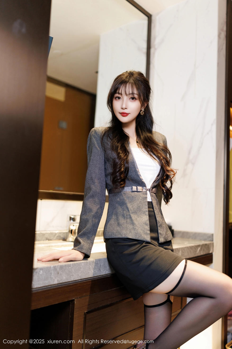 [XiuRen秀人网] 2025.03.03 No.9957 樱桃小阑子 [85+1P]