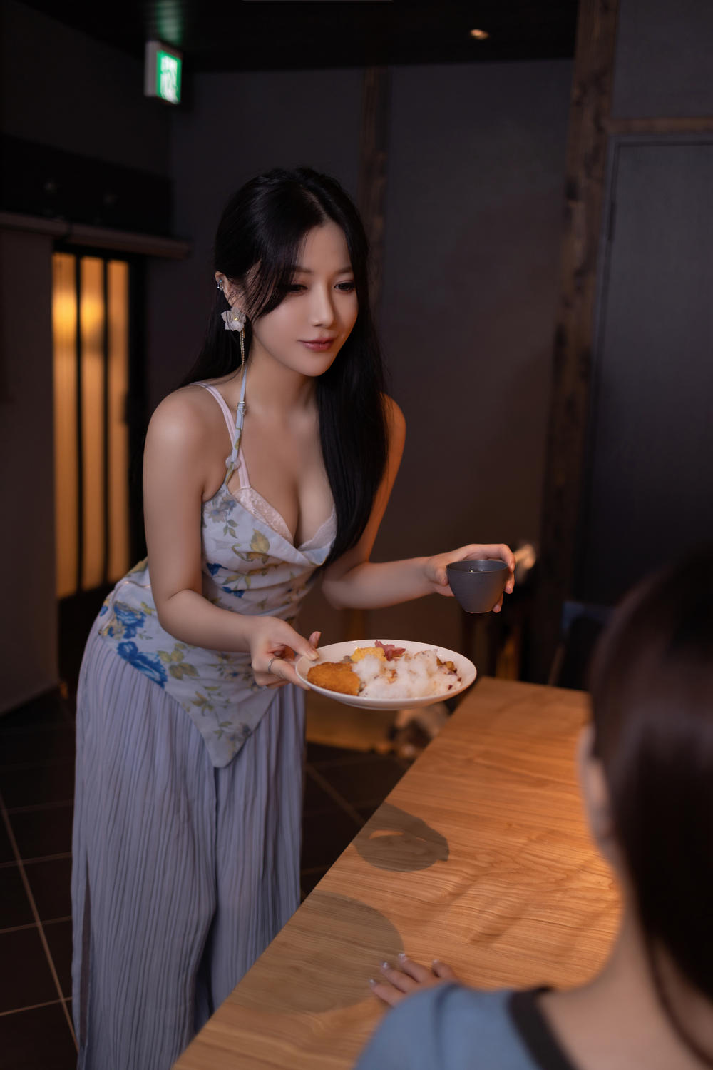 鱼子酱《她的体香》原版写真