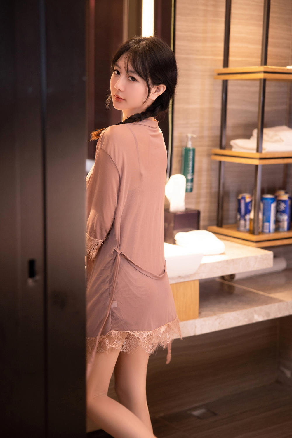 谢小蒽(幼幼)《 浴室醉酒》原版写真 [121P-1.14G]