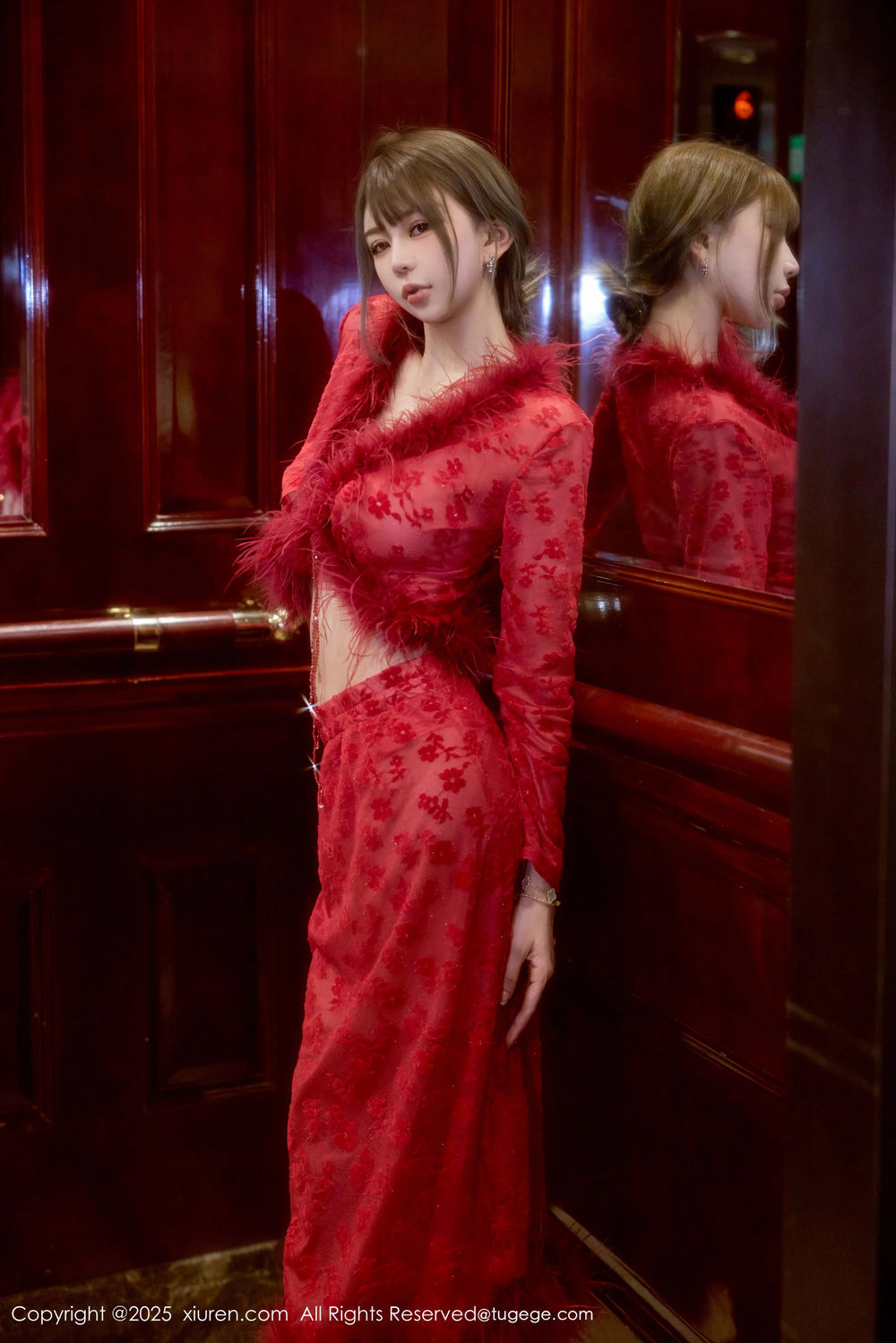 [XiuRen秀人网] 2025.10.10 No.10848 Zoe柚柚 [52+1P]