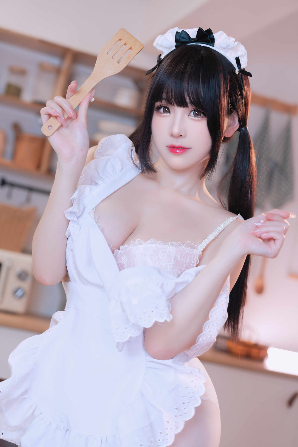 miko酱ww 甜心女仆 [30P-962MB]