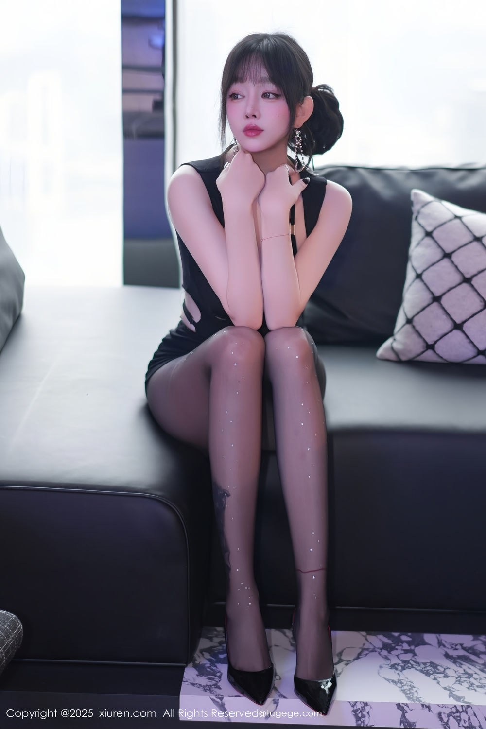 [XiuRen秀人网] 2025.12.26 No.11165 王羽纯 [73+1P]