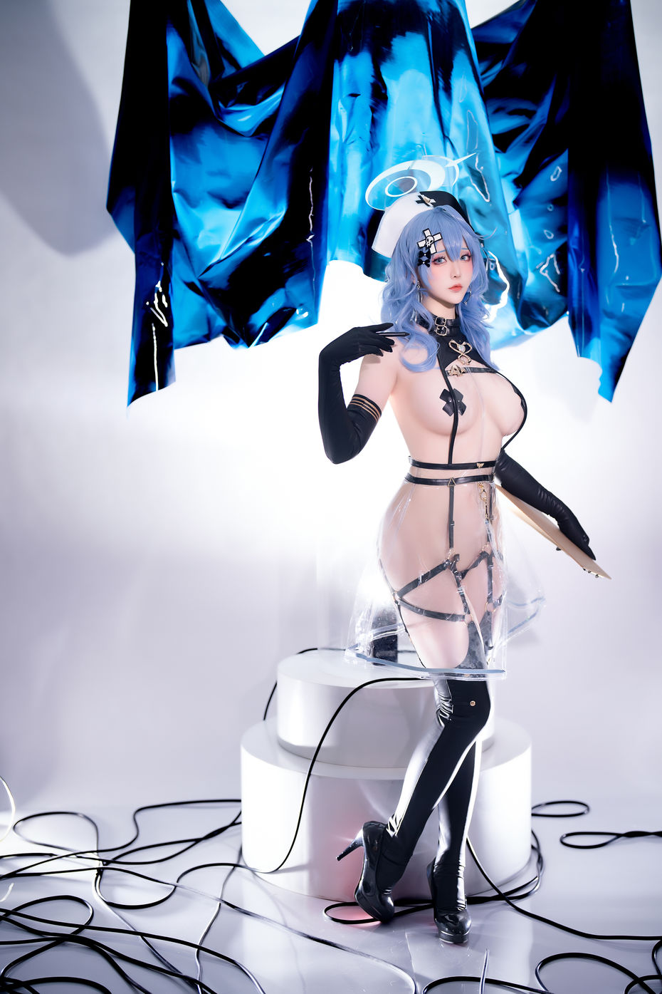 碧蓝档案BA写真本《Erotopia》 天雨亚子 [60P-320MB]