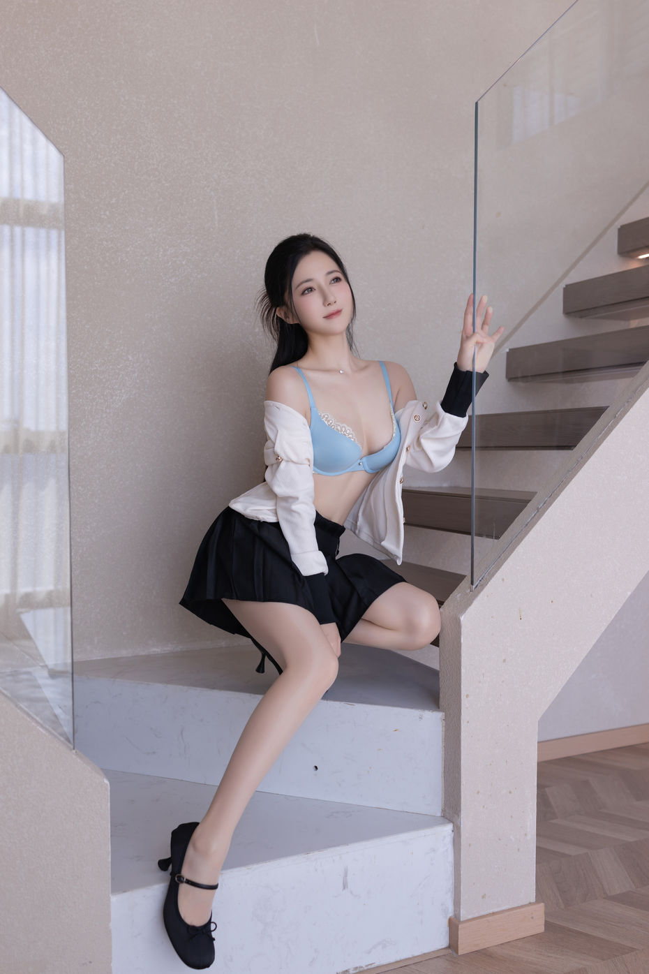 鱼子酱《姐姐》原版写真 [121P-1.31G]