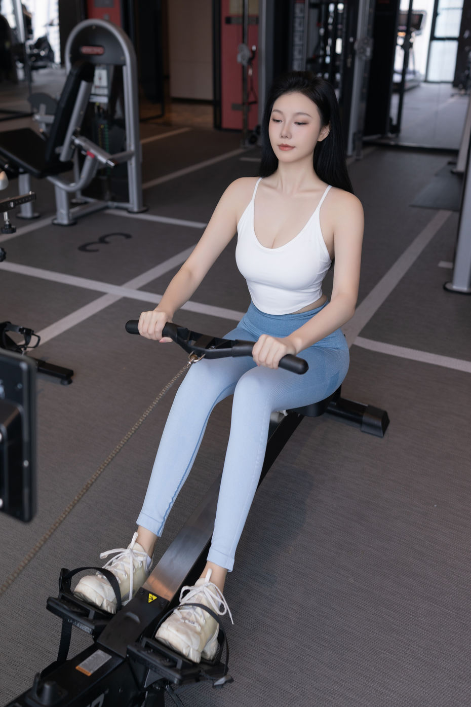 安然《运动服》原版写真 [91P-1.01G]
