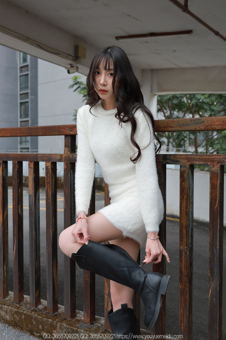 [IESS异思趣向] 2025.04.07 丝享家 2021 团团《长靴包臀裙（下）》[82P-110MB]