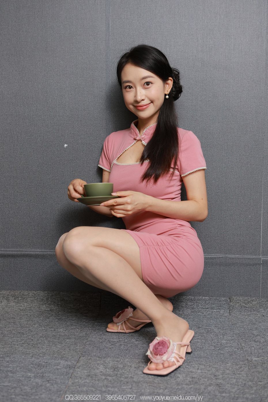 [IESS异思趣向] 2025.08.26 丝享家 2141 小婕《粉粉嫩嫩》[79P-96.3M]