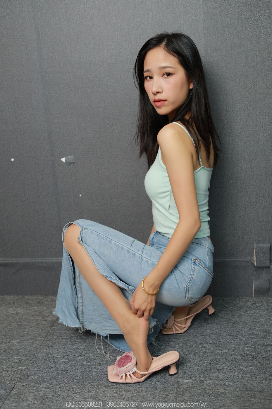 [IESS异思趣向] 2025.09.01 丝享家 2146 美子《黑丝诱惑》[89P-86.9M]