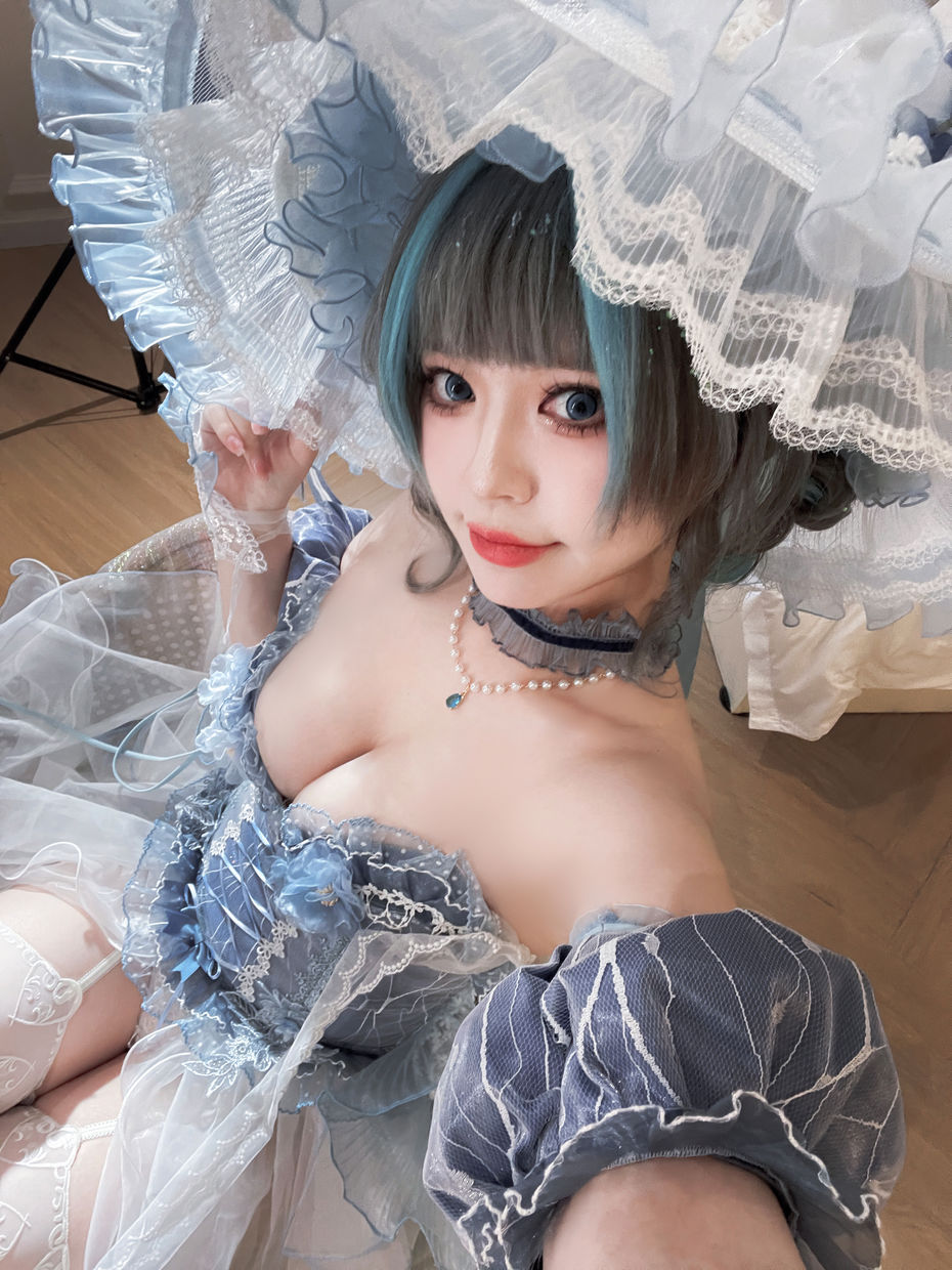 半半子 NO.083 チェシャー廃稿礼装 [66P9V-704MB]