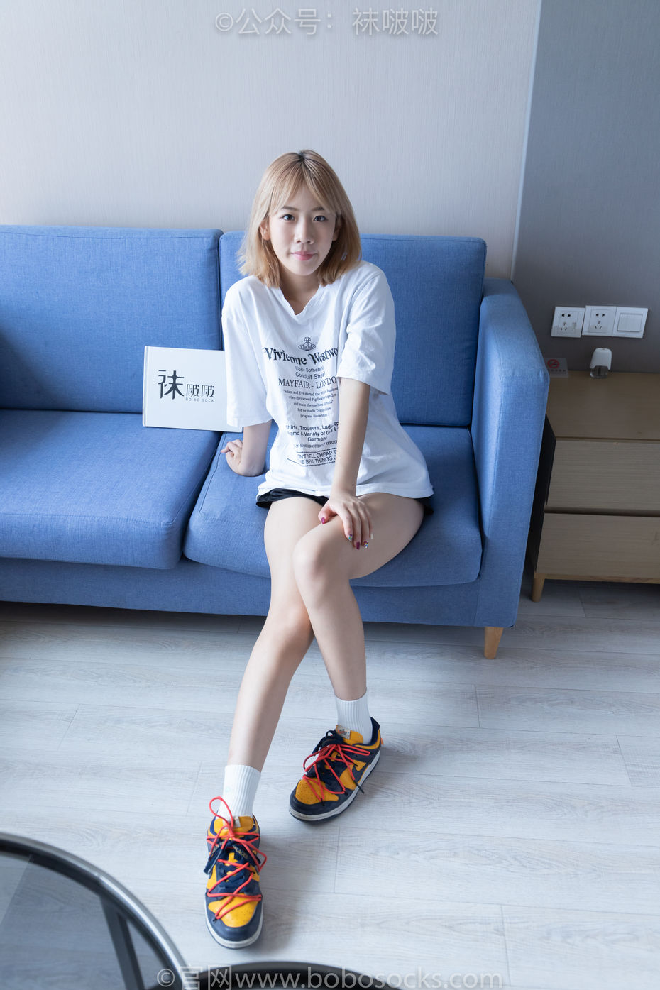 [BoBoSocks袜啵啵]NO.009 果冻-耐克板鞋、白棉袜、裸足[130P+1V／5.84GB]