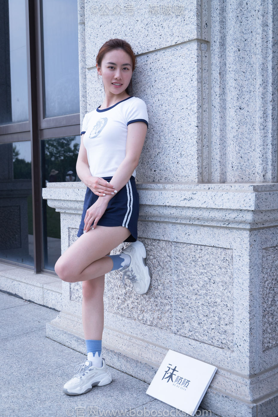 [BoBoSocks袜啵啵]NO.028 小米-运动鞋、白棉袜、裸足[133P+1V／6.50GB]
