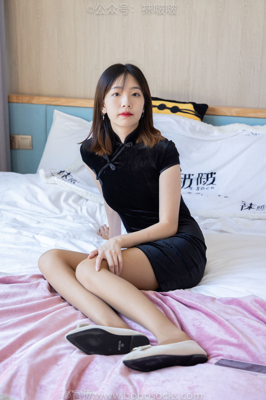 [BoBoSocks袜啵啵]NO.035 小甜豆-平底鞋、薄灰丝、薄咖啡丝[133P+1V／6.12GB]