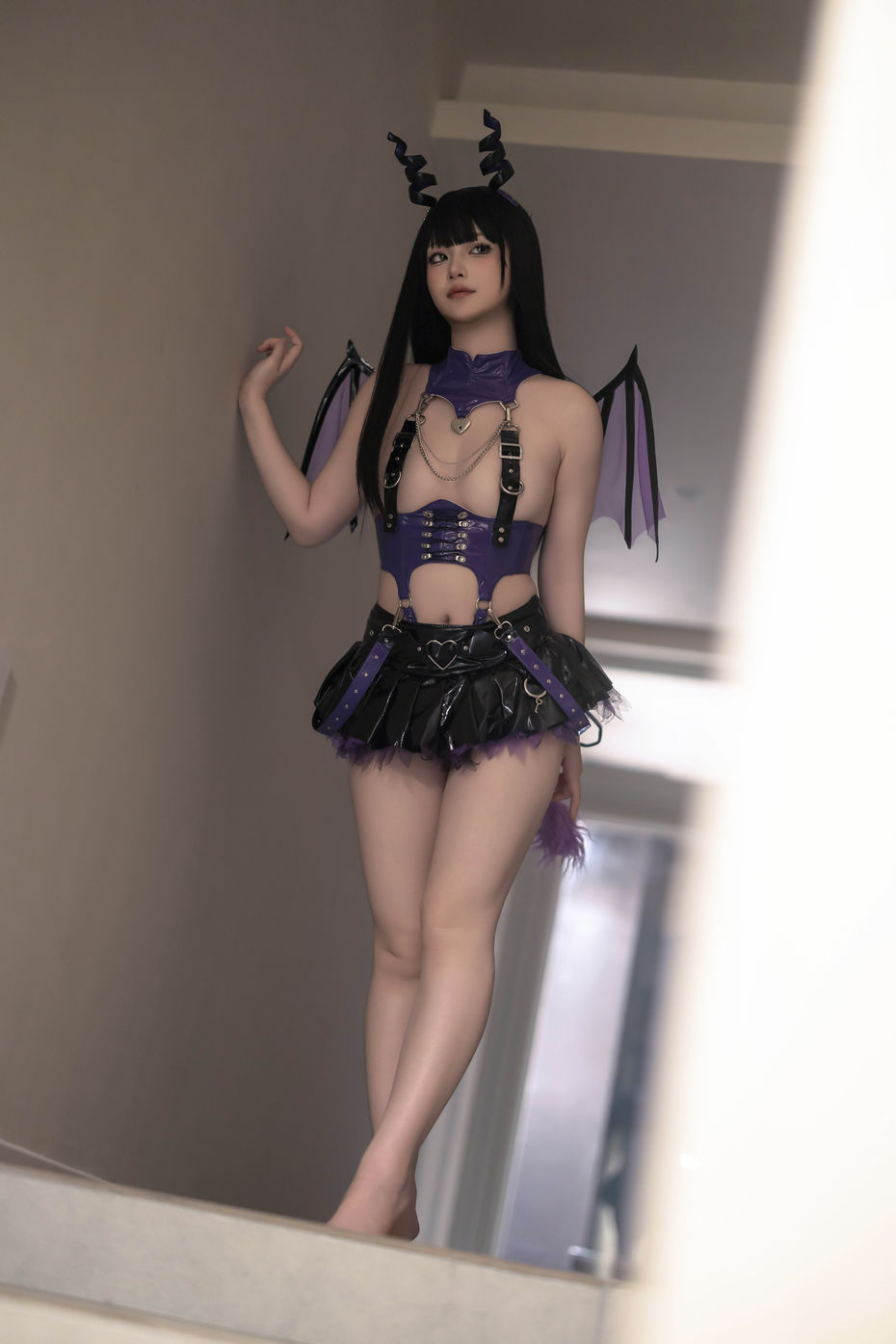 屿鱼 - NO.28 凋零月影 [29P-158MB]